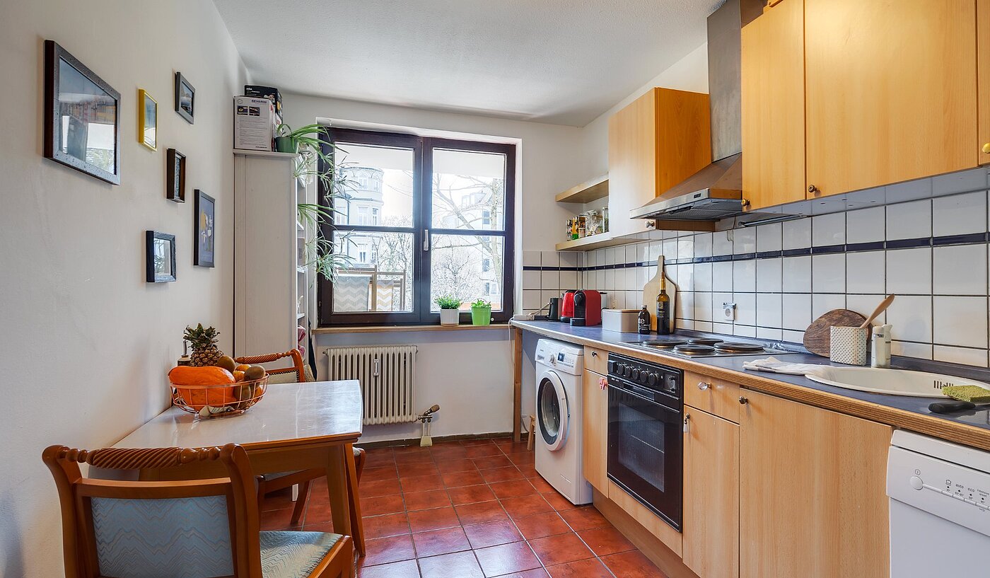 Apartamento de 2 habitaciones | München-Neuhausen | 2003ML5 | Wohn- mit Einbauküche