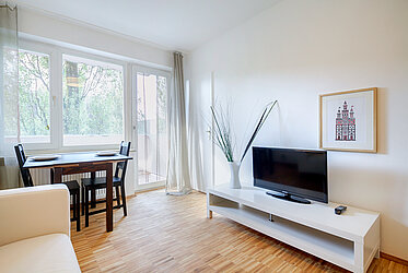 Sendling: luminoso apartamento de 1 habitación con balcón cerca de Theresienwiese - libre