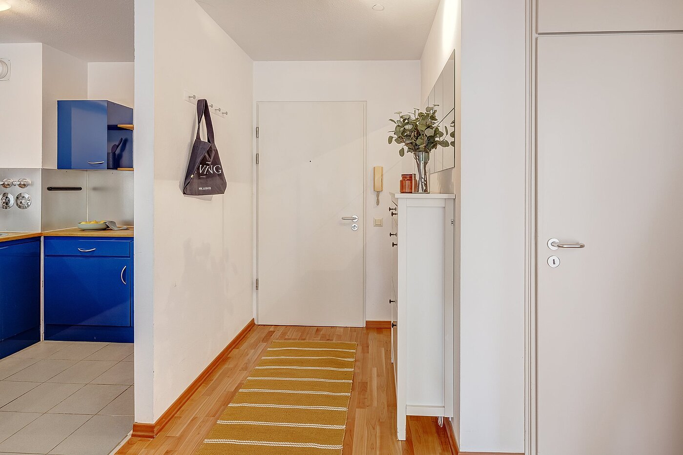 Apartamento de 2 habitaciones | München-Schwabing | 2109ML3 | Blick zur Eingangstür