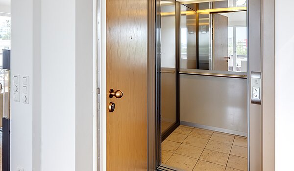 Penthouse de 3.5 habitaciones | München-Oberföhring | 70237 | ...direktem Zugang zum Lift