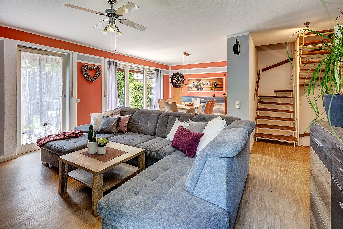 Adosado esquinero de 6 habitaciones | Germering | 70033 | Wohnen und...
