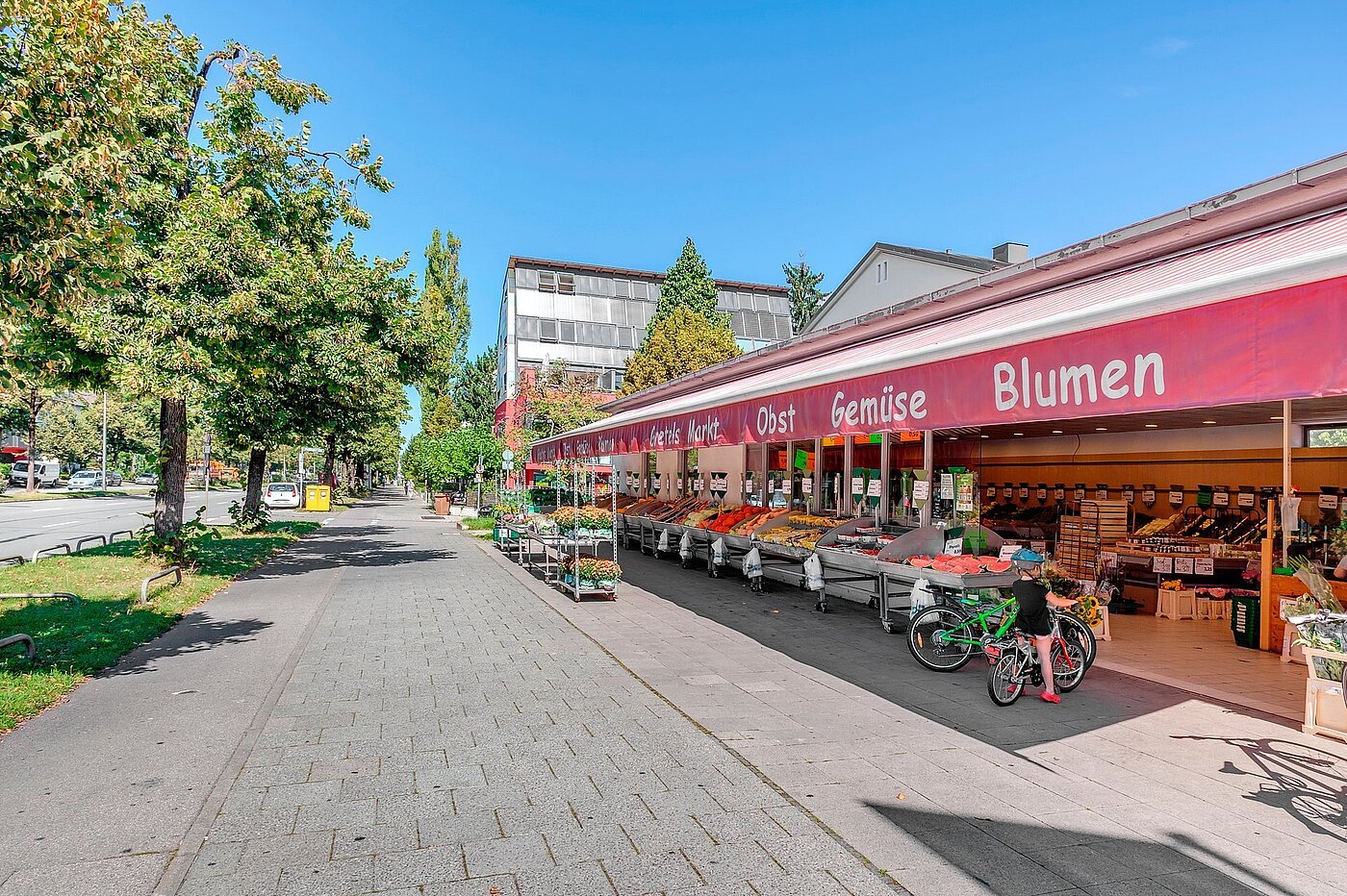 Entresuelo  de 2 habitaciones | München-Sendling-Westpark | 2001ML1 | Einkaufsmöglichkeiten