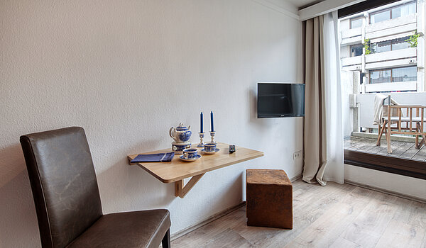 Apartment de 1 habitación | München-Maxvorstadt | 70448 | Kleiner Tisch