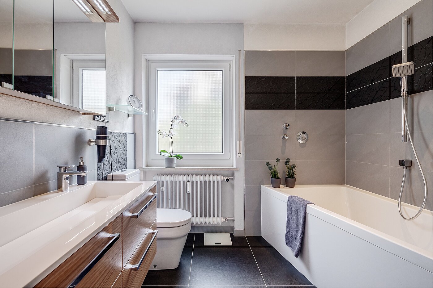Piso ático de 3 habitaciones | Karlsfeld | 70217 | Modernes Tageslichtbad...