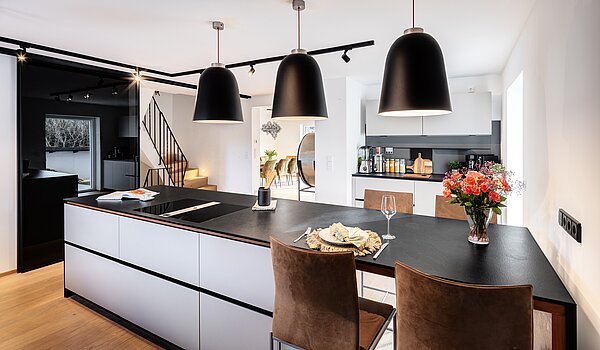 Adosado esquinero de 6 habitaciones | München-Trudering | 70191 | Hochwertige Einbauküche...