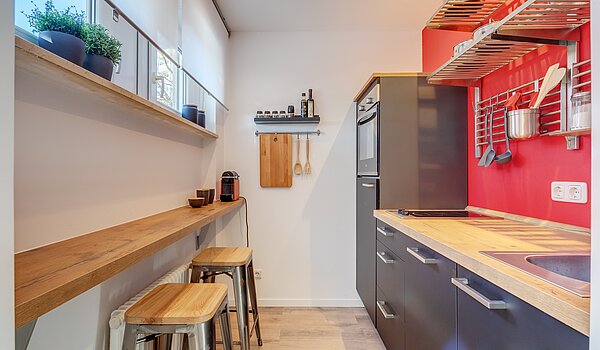 Piso en planta baja de 2 habitaciones | München-Moosach | 70462 | Barhocker