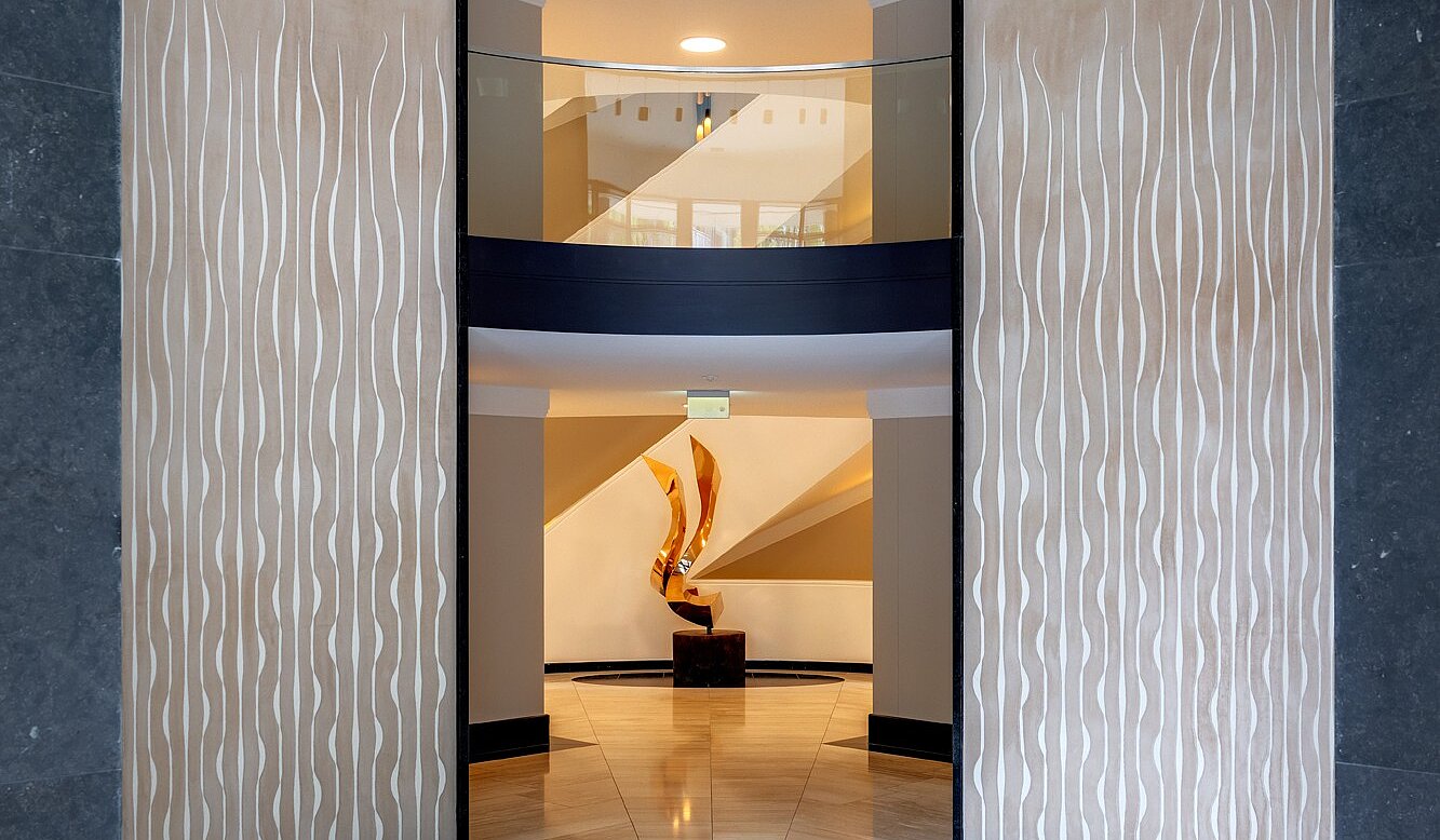 Apartamento de 3 habitaciones | 70046 | Großzügige Eingangshalle...