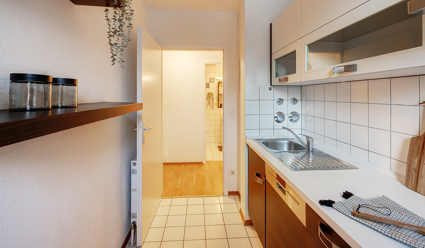 Apartamento de 3 habitaciones | München-Bogenhausen | 70085 | Küche komplett eingerichtet...