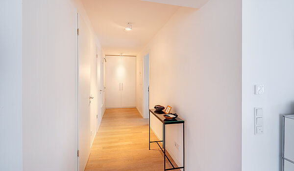 Penthouse de 2 habitaciones | München-Bogenhausen | 70385 | Großzügiger Flur