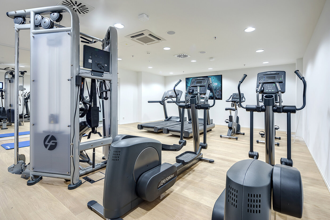 Apartment de 1.5 habitaciones | München-Neuhausen | 70179 | Fitnessbereich