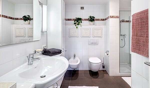 Apartamento de 3.5 habitaciones | 70284 | Bad mit...