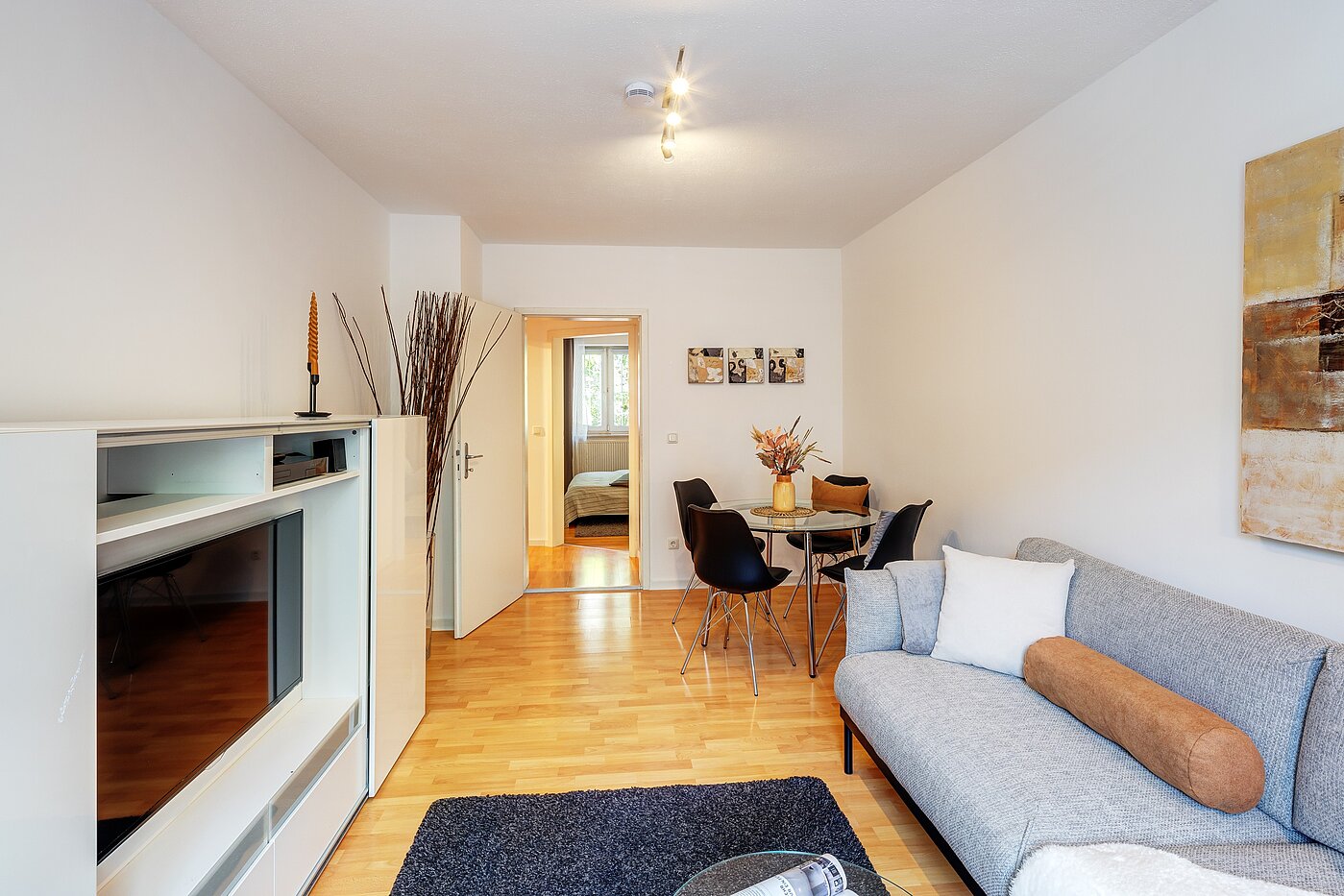 Apartamento de 2.5 habitaciones | München-Isarvorstadt | 70121 | ...mit Platz für einen Esstisch