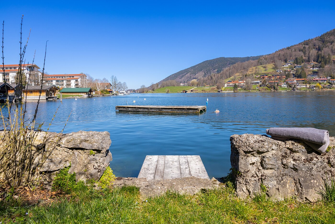 Mehrfamilienhaus de 11 habitaciones | Rottach-Egern | 70215 | mit eigenem Bootssteg