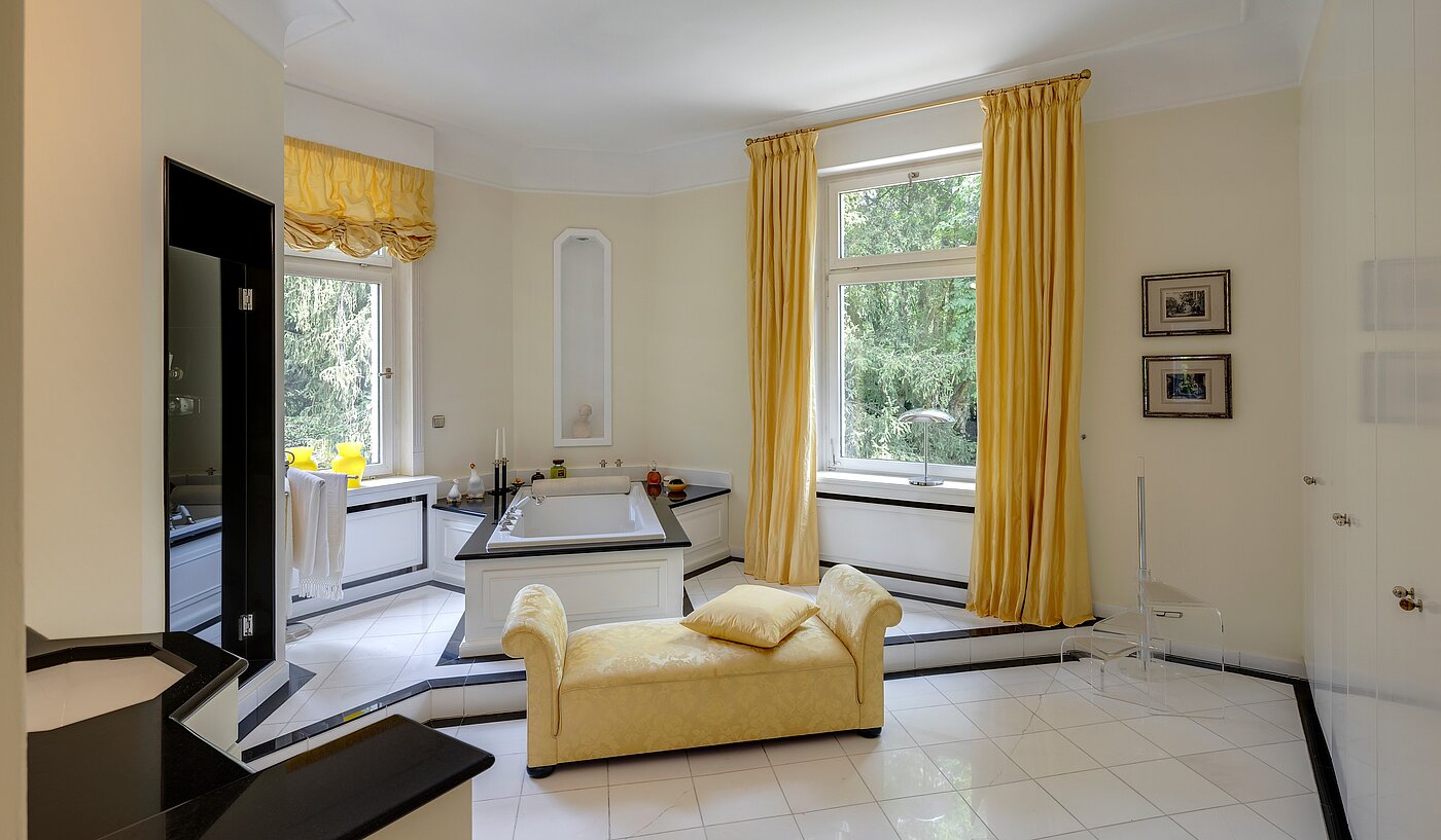 Villa de 9 habitaciones | Reutlingen | 70231 | Badezimmer 1. Obergeschoss