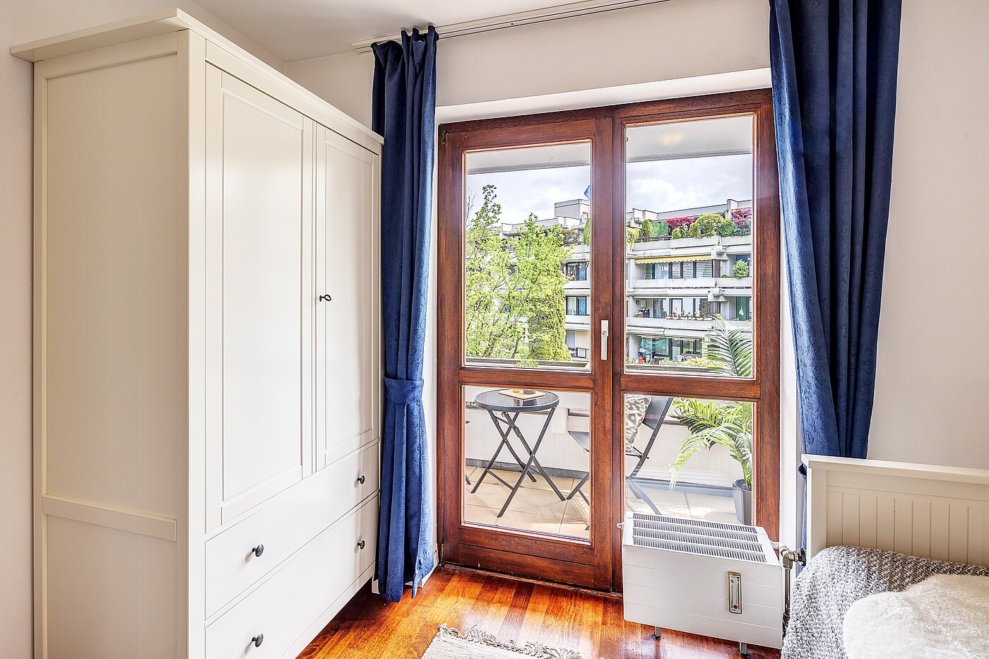 Apartamento de 3 habitaciones | München-Schwabing | 2202ML12 | ...und Zugang zum Balkon