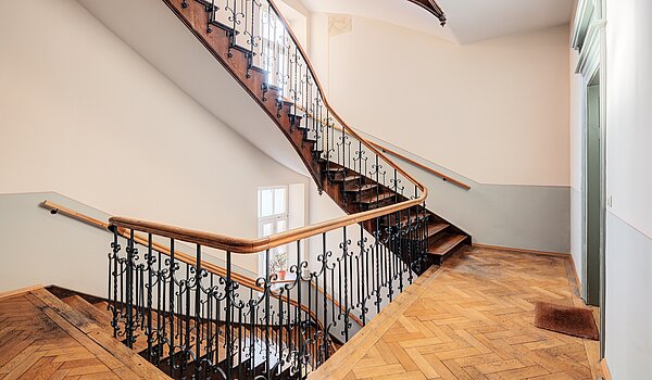 Apartamento de 2 habitaciones | München-Isarvorstadt | 703031 | Treppenhaus