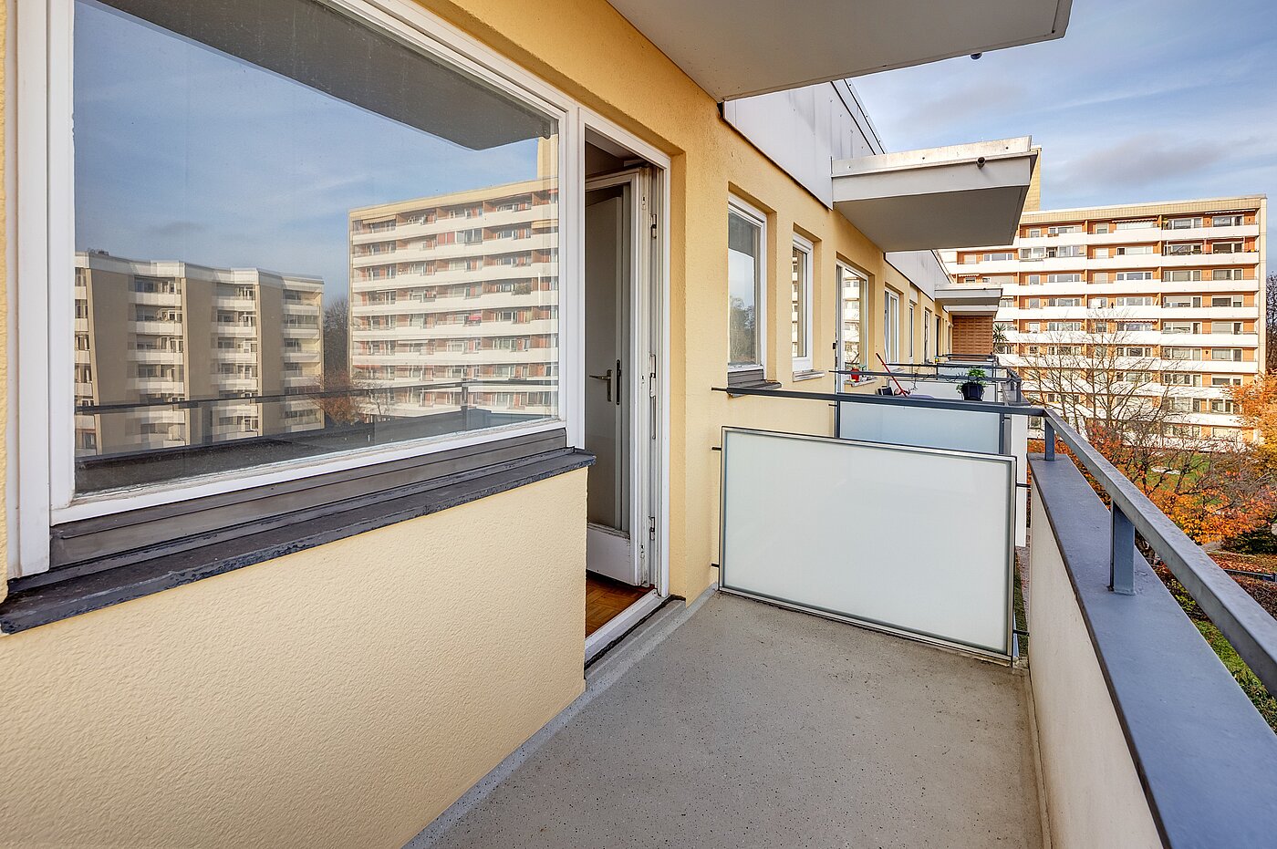 Apartamento de 2 habitaciones | München-Freimann | 70158 | Balkon Richtung Innenhof