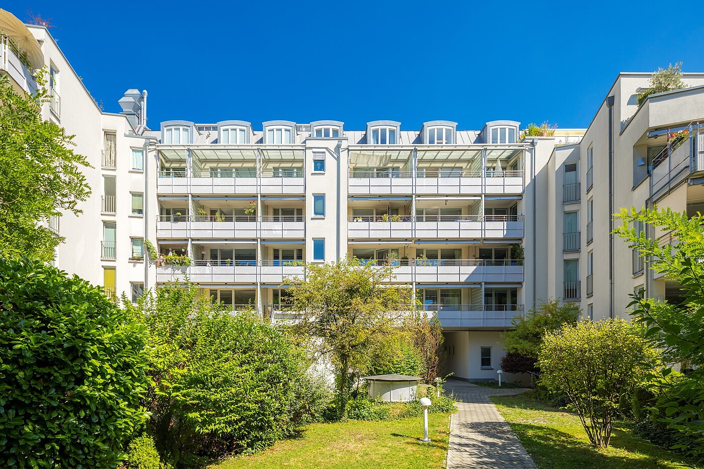 Apartamento de 2 habitaciones | München-Schwabing | 2208ML2 | ...Gartenansicht