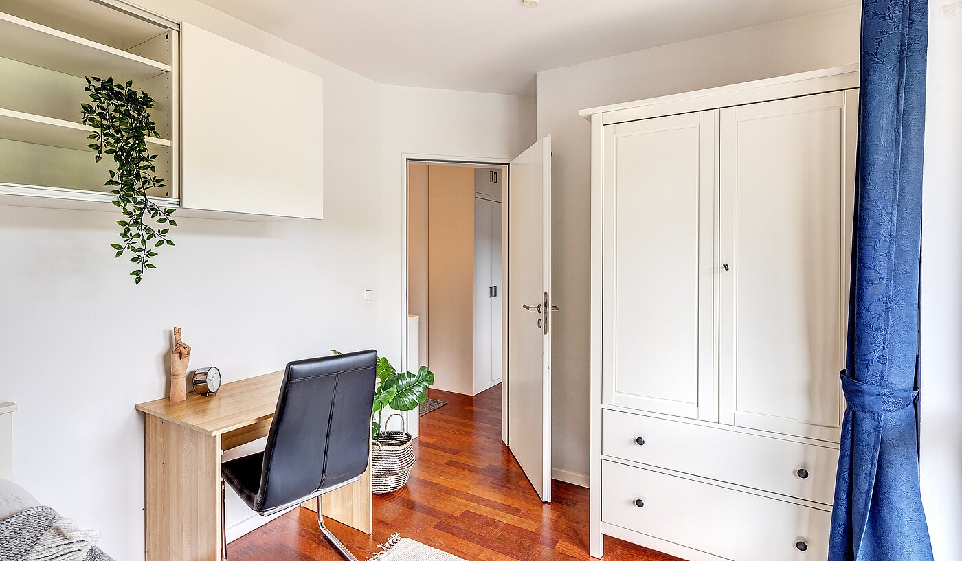 Apartamento de 3 habitaciones | München-Schwabing | 2202ML12 | ...mit Arbeitsplatz...