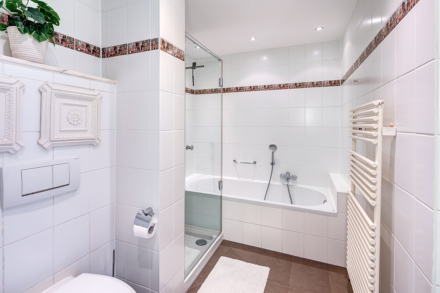 Apartamento de 3.5 habitaciones | 70284 | ...Dusche und Wanne