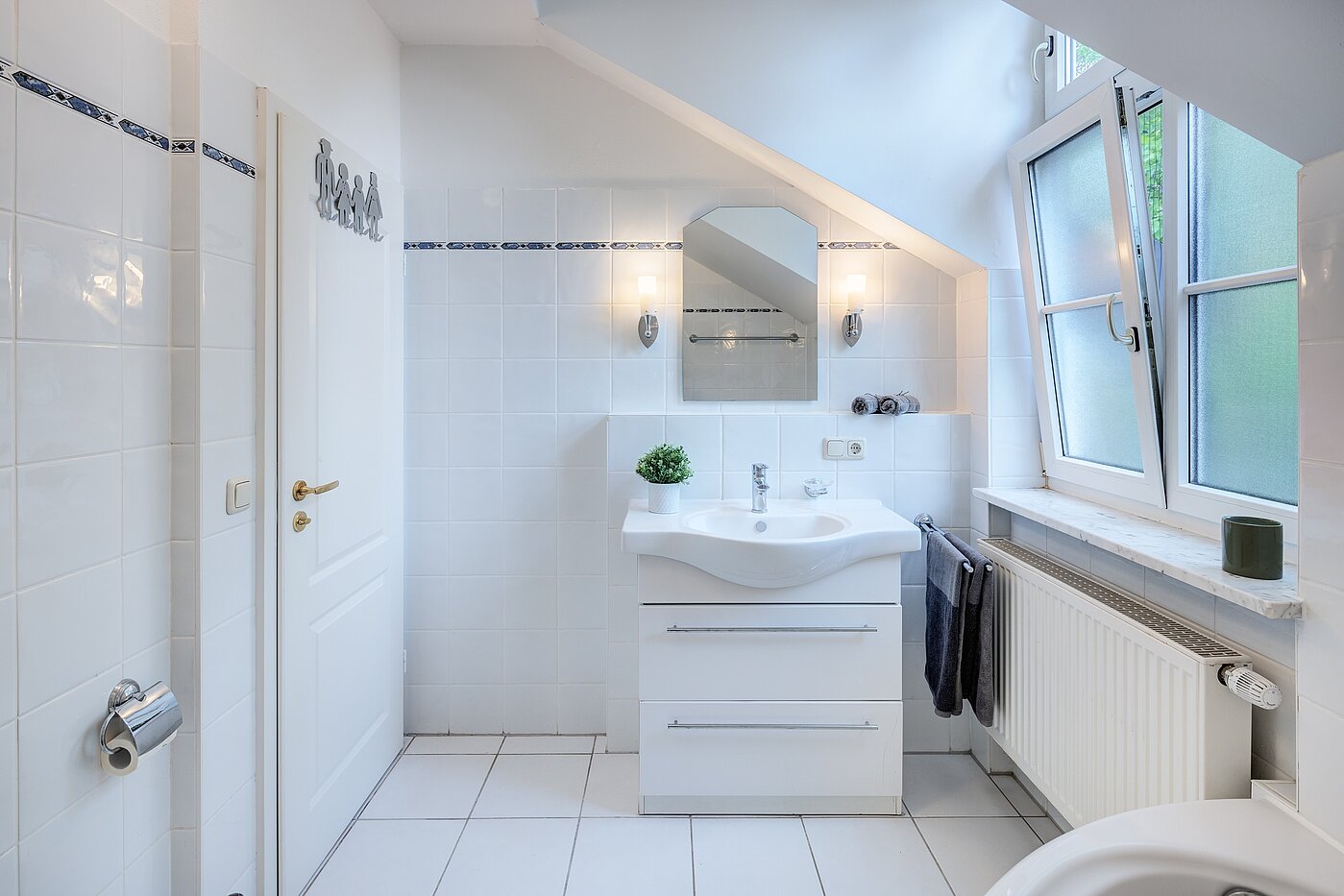 Casa adosada  de 5 habitaciones | München-Trudering | 70269 | Waschtisch