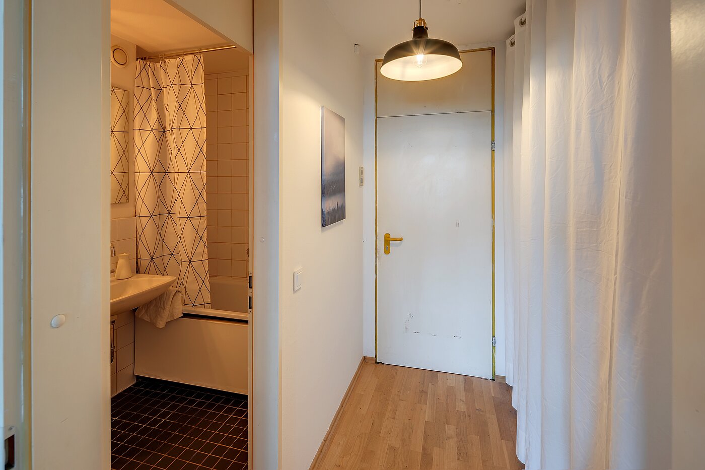Apartamento de 1 habitación | München-Au | 2211ML1 | Eingangsbereich mit Blick ins Bad