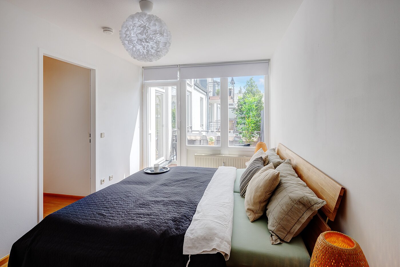 Apartamento de 2 habitaciones | München-Obersendling | 70039 | Das Schlafzimmer mit Zugang zum Balkon