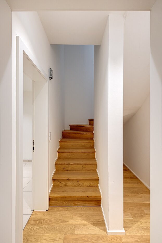 Piso con terraza  de 3 habitaciones | München-Harlaching | 70371 | ...nach unten