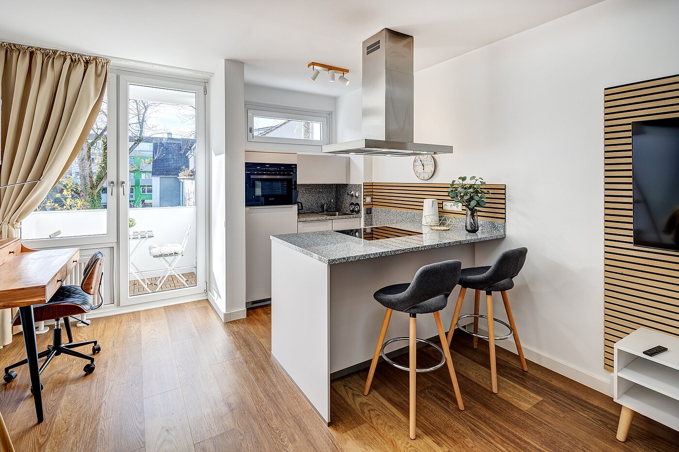 Apartment de 1 habitación | München-Milbertshofen | 70183 | ...und Barhockern