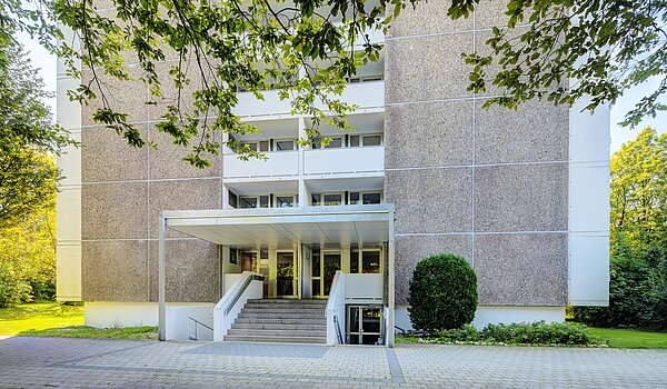 Apartamento de 3 habitaciones | München-Bogenhausen | 70261 | Eingang