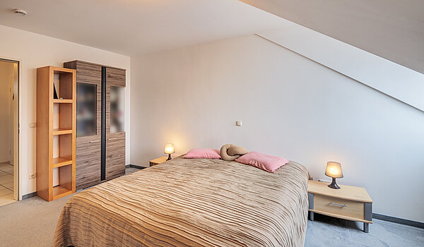 Apartamento de 2 habitaciones | Poing | 70373 | ...mit viel Stellfläche