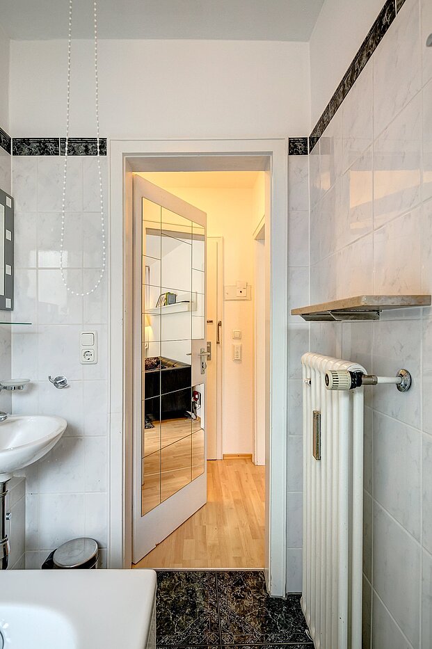 Apartamento de 1 habitación | München-Schwabing | 2106ML1 | Hell gefliestes ...