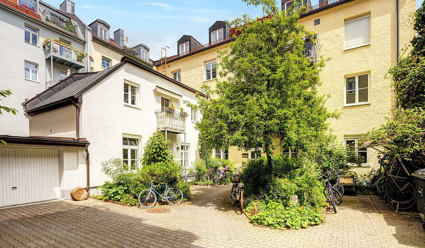 Apartamento de 1 habitación | München-Neuhausen | 70235 | Ansicht vom Innenhof aus
