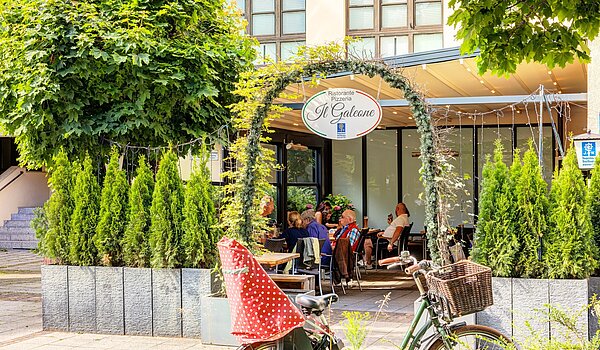 Apartamento de 5 habitaciones | München-Neuhausen | 70140 | Alles...