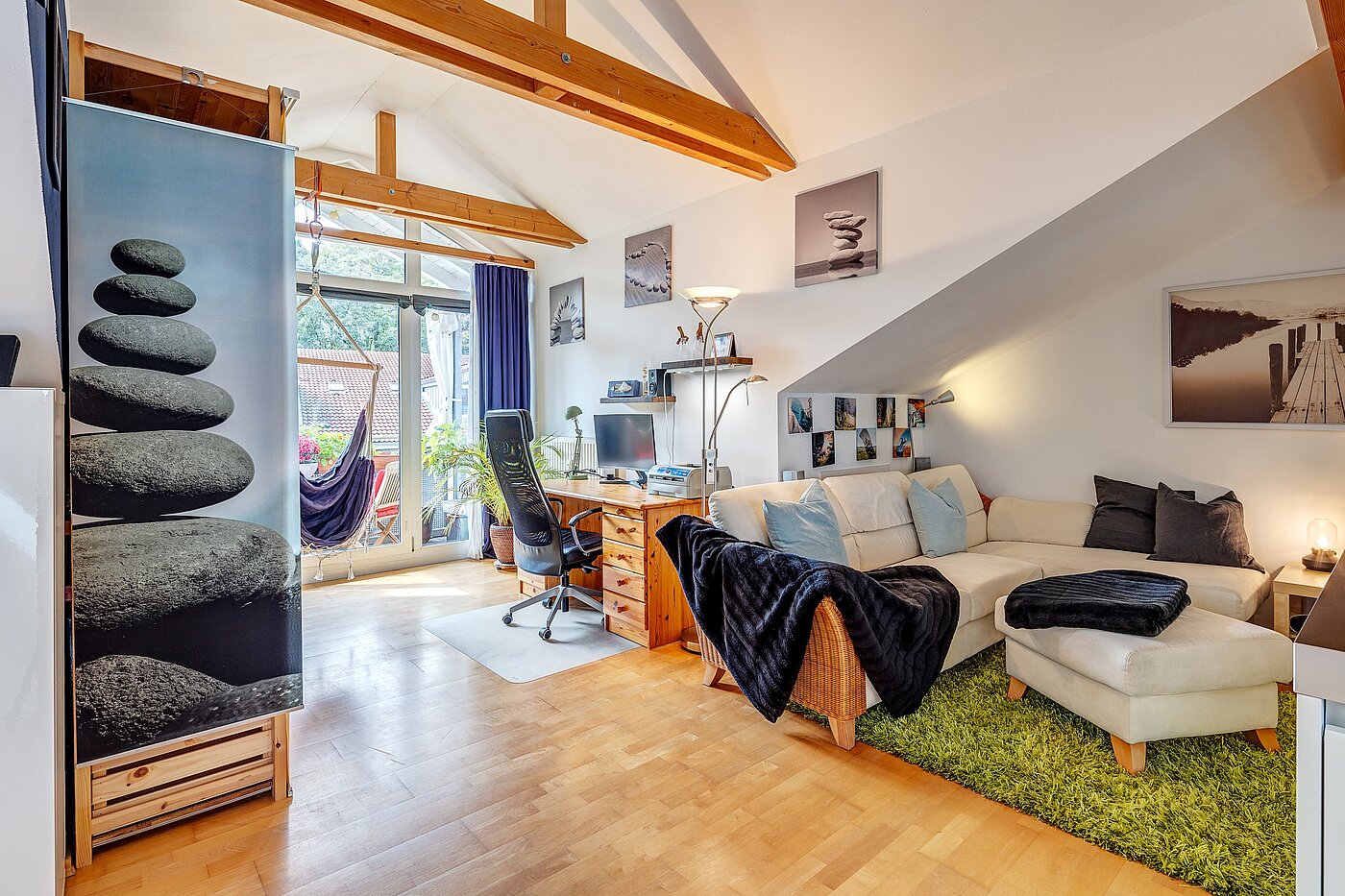 Apartamento de 2.5 habitaciones | Eching | 70100 | Heller Arbeitsplatz