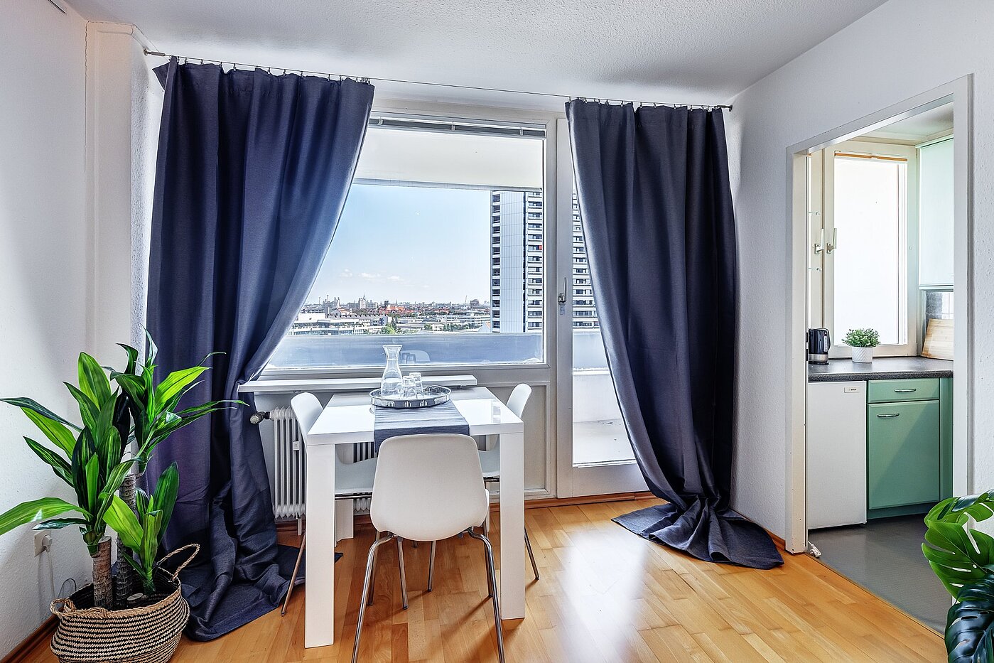 Apartamento de 1 habitación | München-Laim | 2107ML8 | ...Platz zum essen...