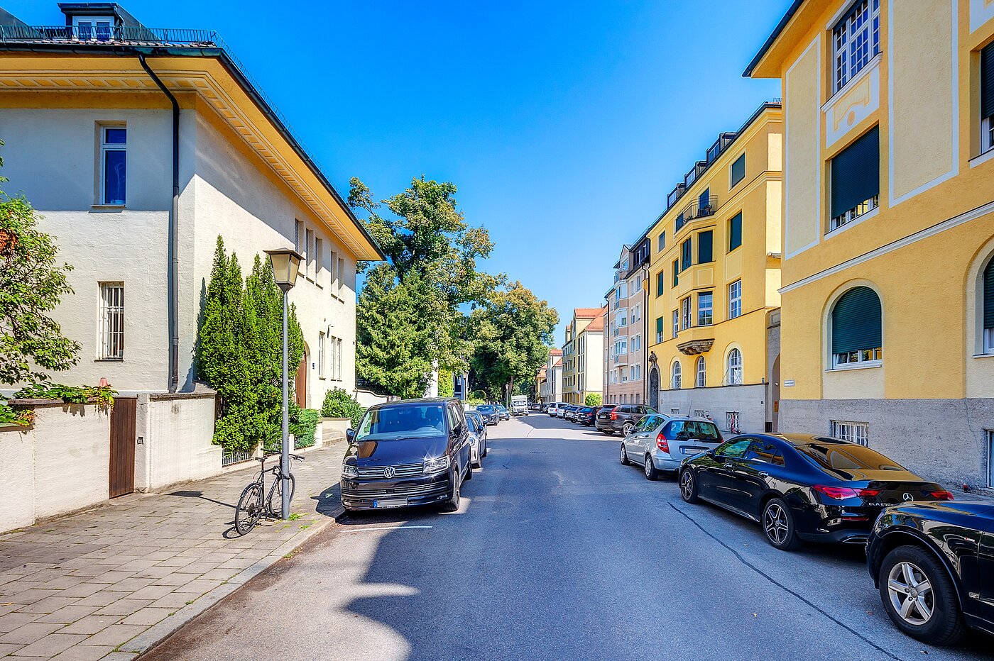 Apartamento de 1 habitación | München-Bogenhausen | 70070 | Straßenansicht