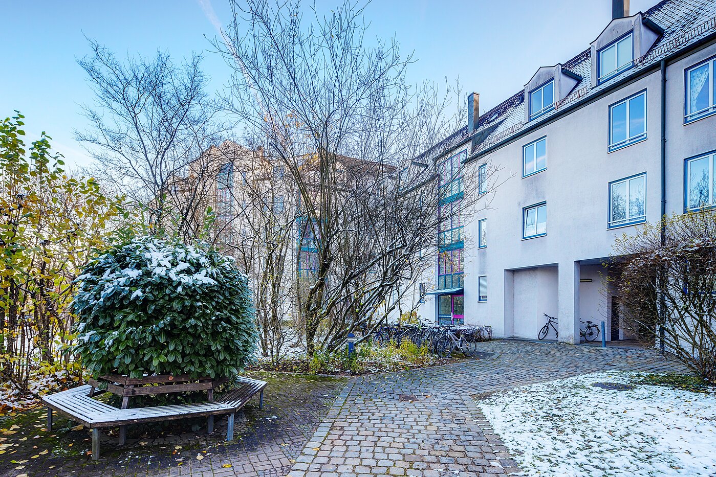 Apartamento de 3 habitaciones | München-Bogenhausen | 70085 | Hausansicht