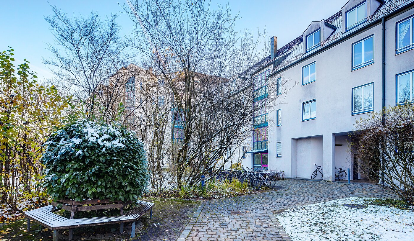 Apartamento de 3 habitaciones | München-Bogenhausen | 70085 | Hausansicht