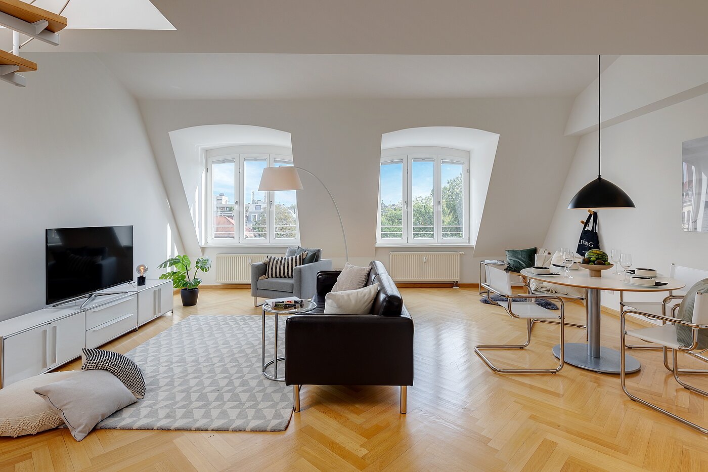 Apartamento de 2 habitaciones | München-Schwabing | 2208ML2