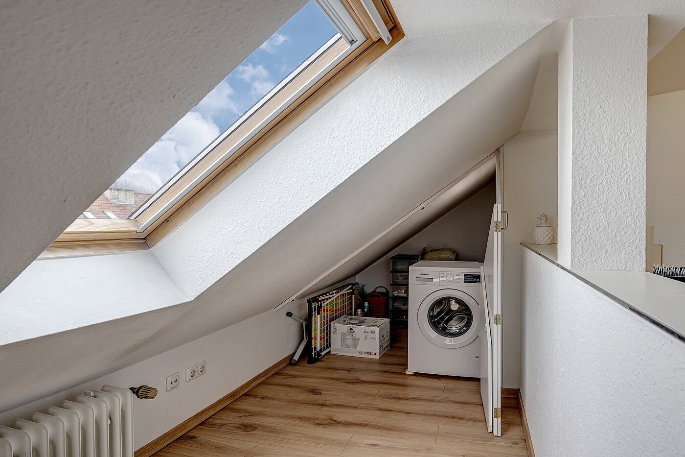 Piso ático de 4.5 habitaciones | München-Ludwigsvorstadt | 70461 | Wohnen / Essen