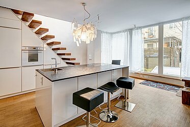 Neuhausen: Casa adosada de 2 habitaciones con estilo y confort