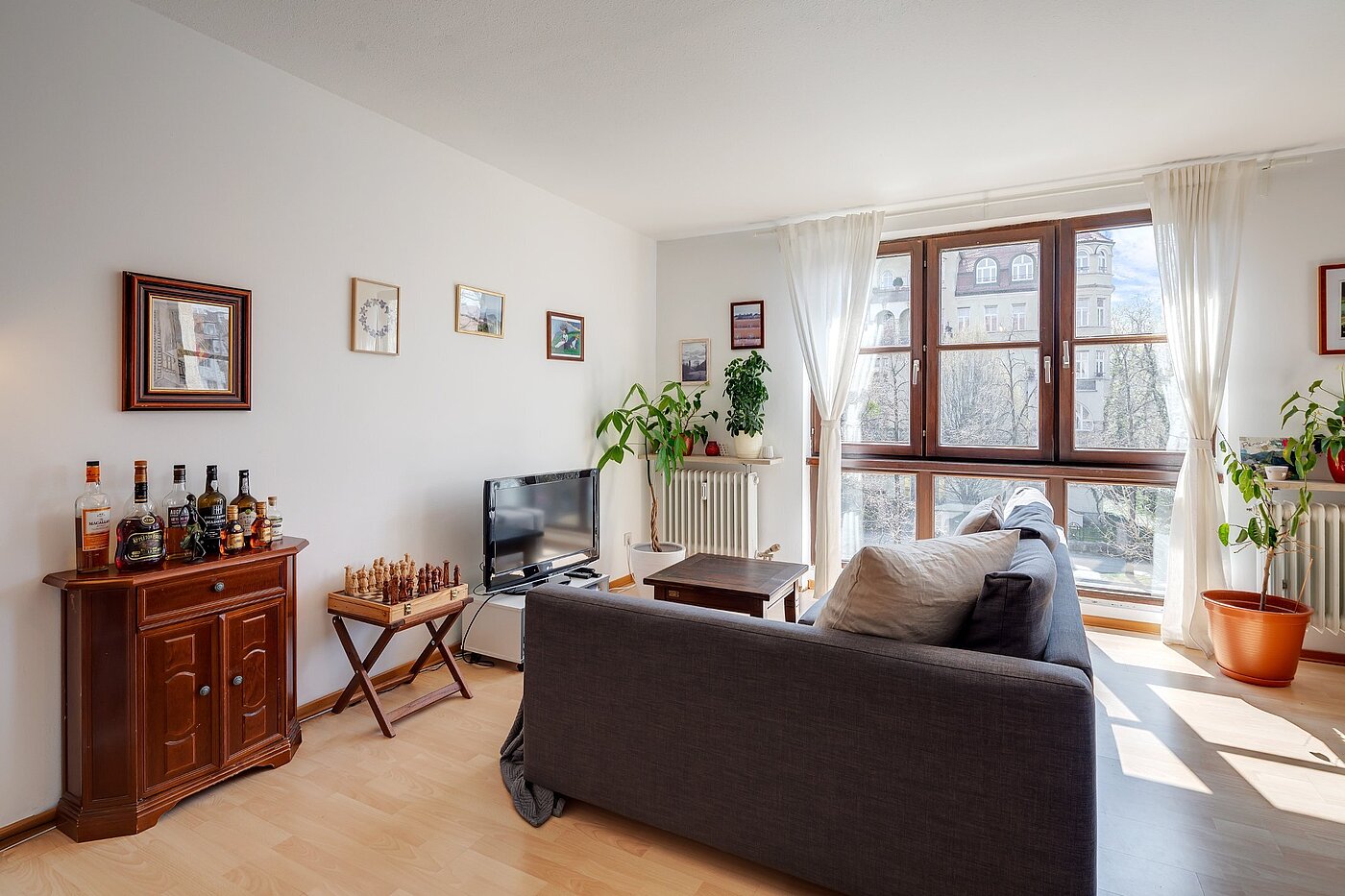 Apartamento de 2 habitaciones | München-Neuhausen | 2003ML5 | Helles Wohnzimmer mit...