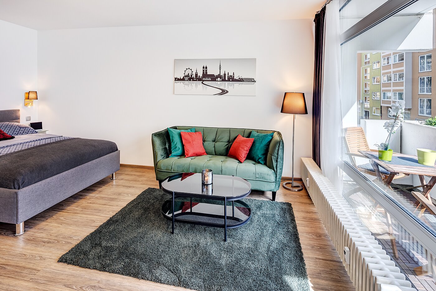 Apartamento de 1 habitación | München-Ludwigsvorstadt | 70176 | ...und einem grünen Sofa