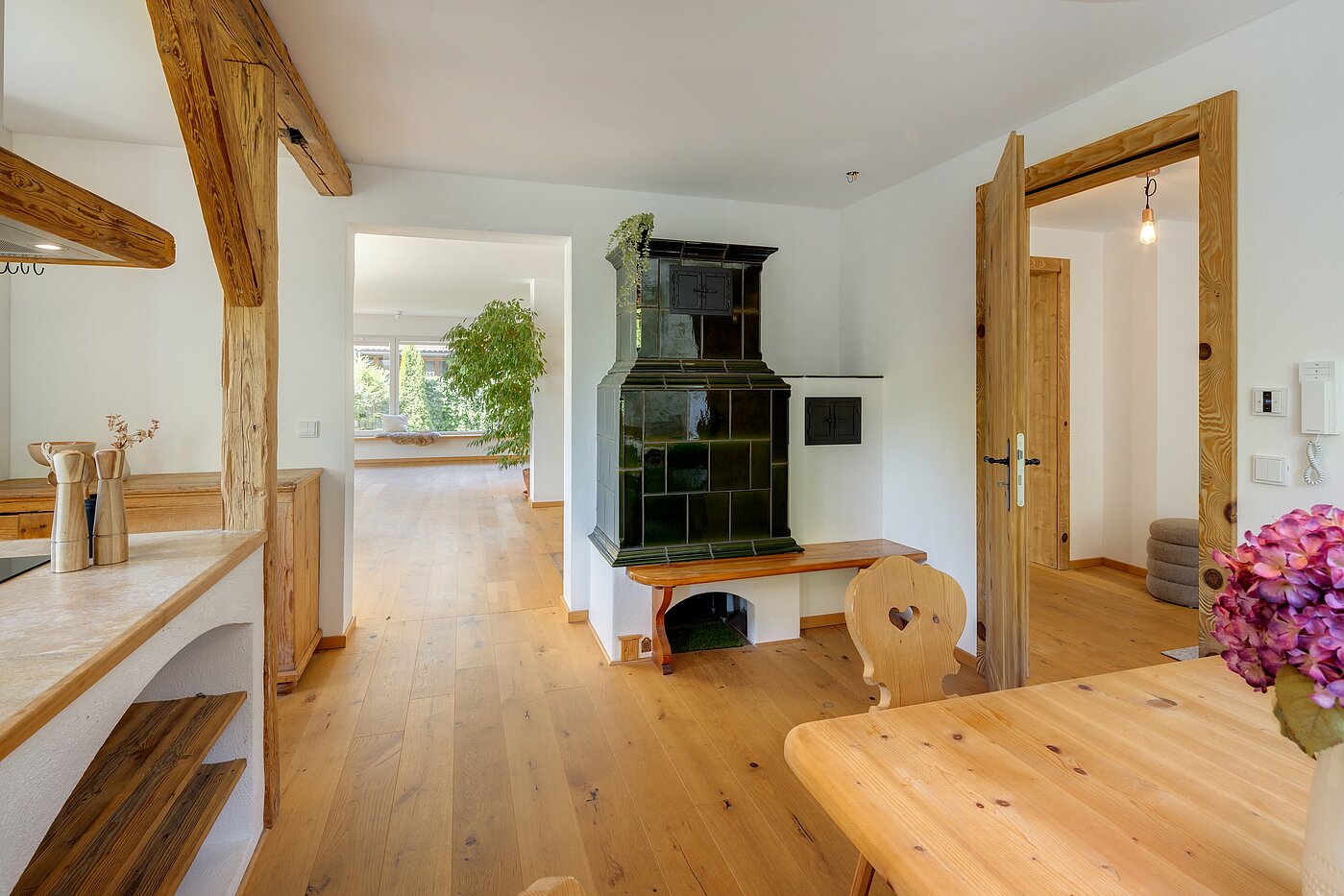 Propiedad especial de 8 habitaciones | 70406 | Küche Erdgeschoss