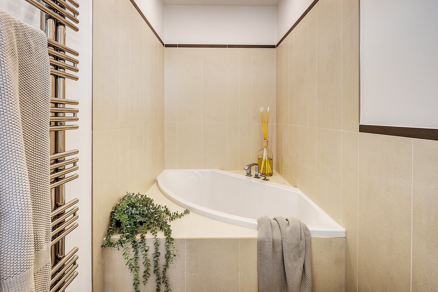 Adosado esquinero de 3 habitaciones | Kreuth | 70037 | ...und Eckbadewanne