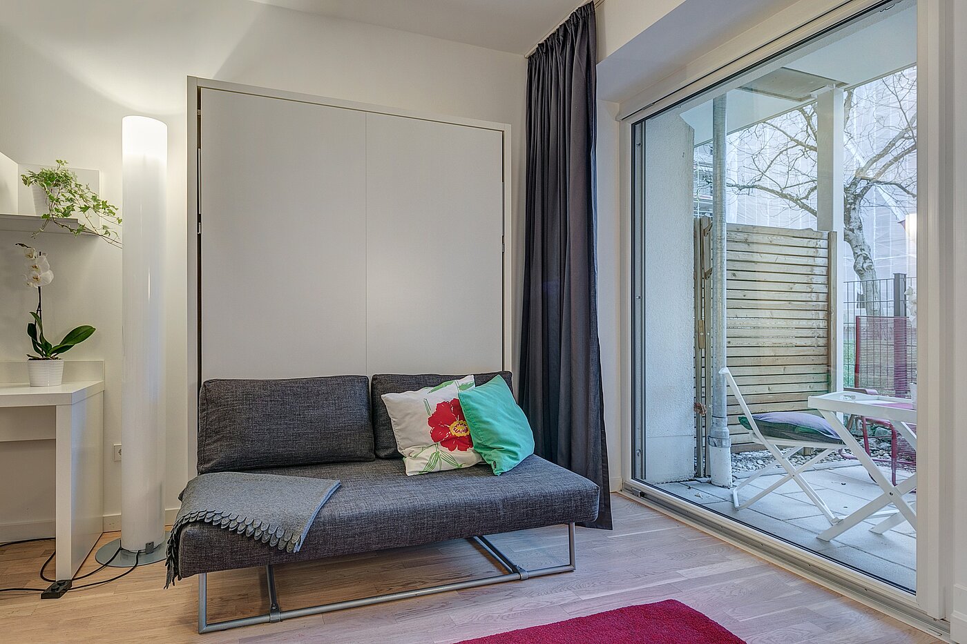 Piso en planta baja de 1 habitación | München-Bogenhausen | 2301ML3 | Praktisch verstecktes Wandklappbett