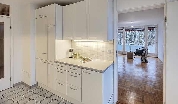 Apartamento de 3.5 habitaciones | München-Bogenhausen | 70305 | Blick zum Wohnzimmer
