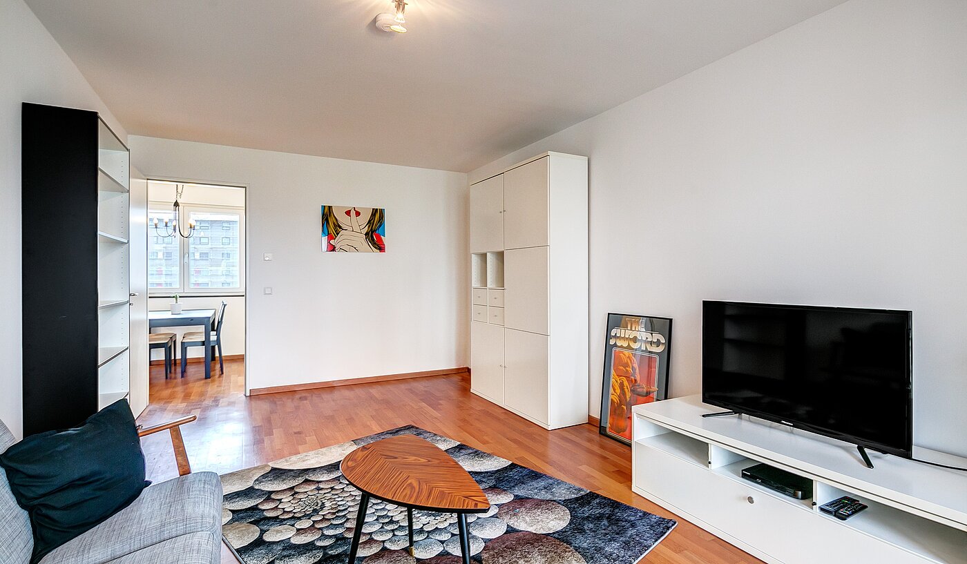 Apartamento de 2.5 habitaciones | 70020 | ...mit viel Stellmöglichkeiten