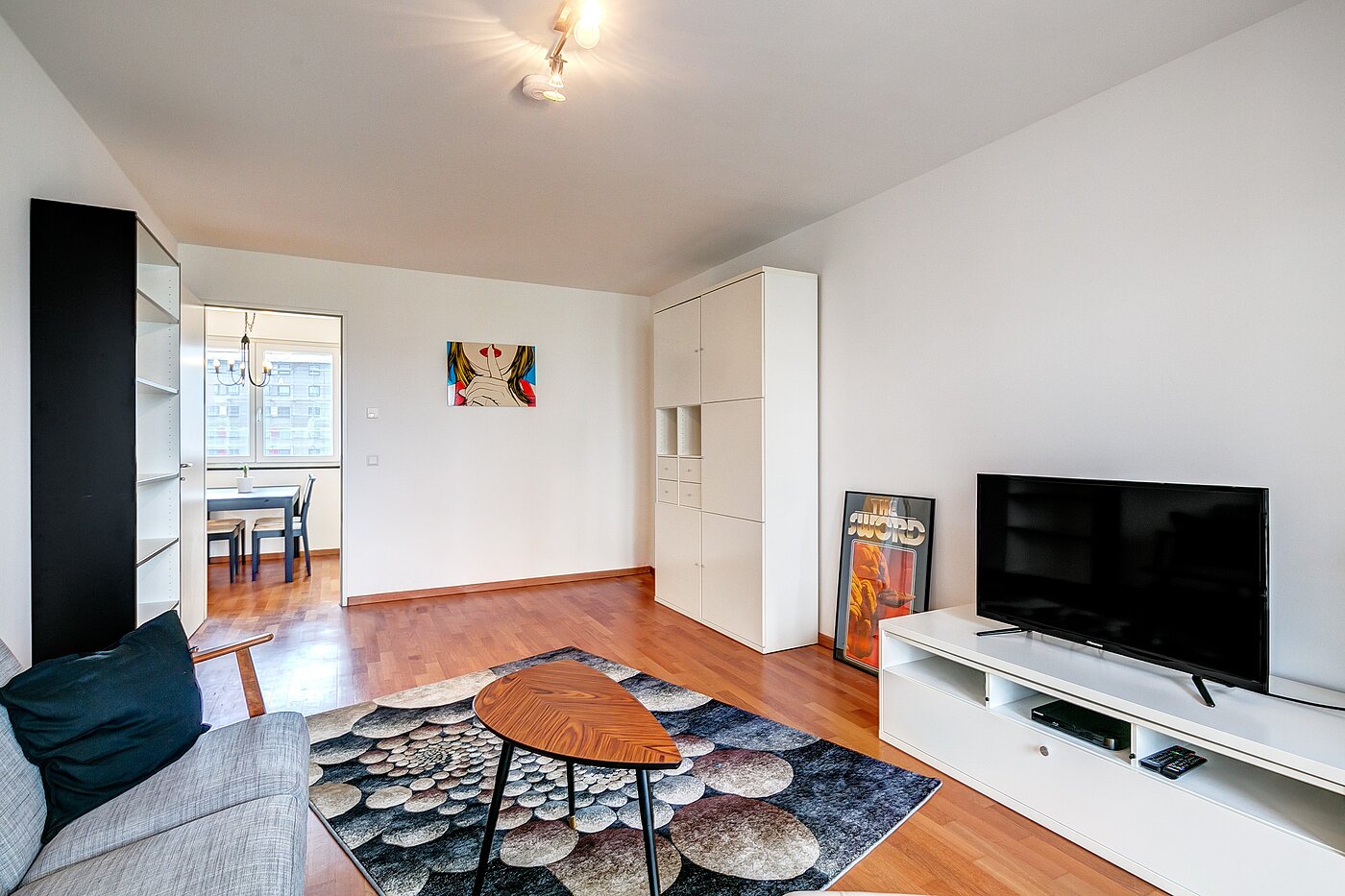 Apartamento de 2.5 habitaciones | 70020 | ...mit viel Stellmöglichkeiten